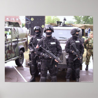 Heckler & Koch MP5 - Servische politie Poster