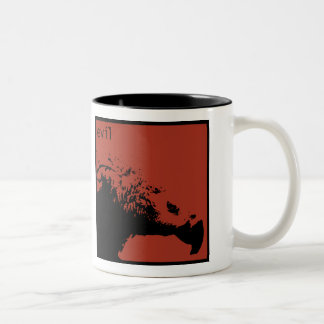 Hector neemt haar koffiestraalzwart op tweekleurige koffiemok