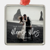 Hedendaags Onze Eerste Kerst als Mr & Mrs Foto Metalen Ornament (Voorkant)