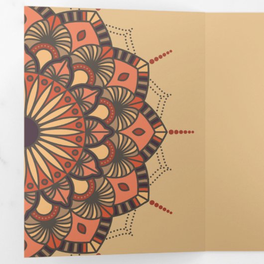 Hedendaagse bruine perzik Mandala bruiloft Drieluik Uitnodiging (Binnenzijde eerst)