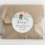 Hedendaagse eucalyptus dank u bruiloft gunst ronde sticker<br><div class="desc">Deze eigentijdse eucalyptus dank u bruiloft gunst classic ronde sticker is perfect voor een eenvoudige bruiloft. Het ontwerp is voorzien van waterverf paarse, blush, bordo en bordeaux heerlijke pioenen met groene eucalyptus bladeren, inspirerend artistieke schoonheid. Maak van de sticker etiketten uw eigen door uw namen, de gebeurtenis (indien van toepassing)...</div>