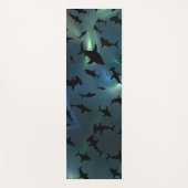 Hedendaagse haai vis kaken walvis onder het zee me yogamat (Voorkant)