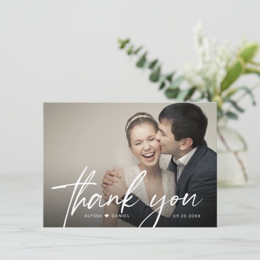 Hedendaagse Moderne Hart Aangepaste Trouwfoto Bedankkaart (Staand voorkant)