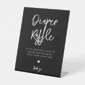 Hedendaagse moderne zwarte luier Raffle Reclamebord Met Voetstuk (Voorkant)