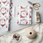 Hedendaagse Monogram Gepersonaliseerde Bloemige Hu Cadeaupapier<br><div class="desc">Moderne klassieke monogram omgeven door roze pioen en andere prachtige bloemen.  Perfect voor huwelijks- of bruidsfeest cadeaus.</div>