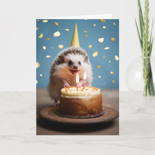 Hedgehog met een verjaardagstaart - Kaart (Voorkant)
