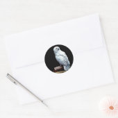 Hedwig over boeken ronde sticker (Envelop)