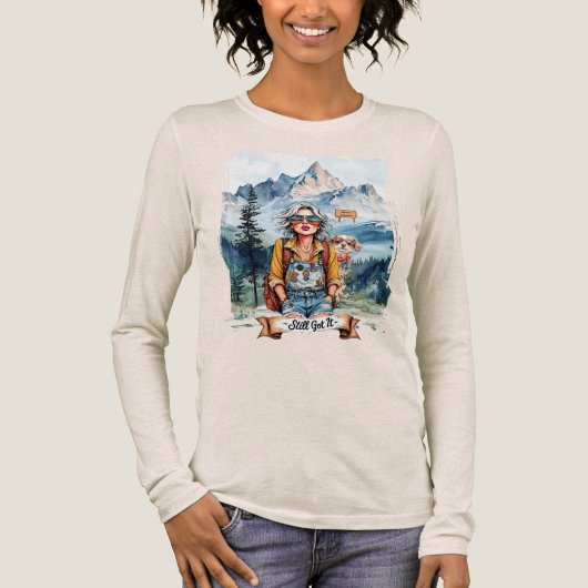 Heeft het nog steeds! Boho hippie dame die bergen  Tri-Blend Shirt (Voorkant)