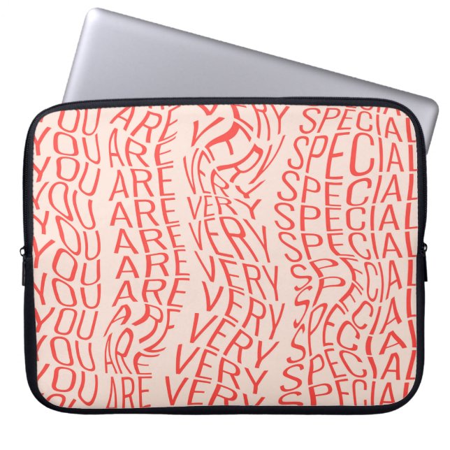 Heel motivatie inscriptie: je bent zeer specifiek laptop sleeve (Voorkant)