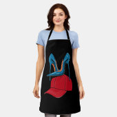 Heels stapt op Rode MAGA Pet Verkiezingen 2024 Schort (Gedragen)