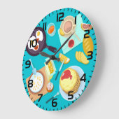 Heerlijk ontbijt pannenkoeken eieren koffie grote klok (Hoek)