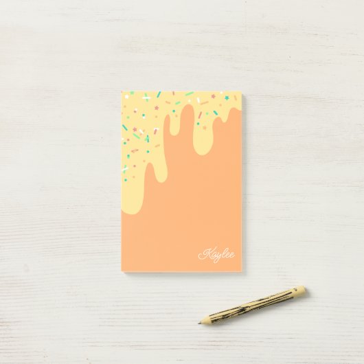 Heerlijke Mango Frosting Sprinkles Jouw naam Post-it® Notes (Op bureau)