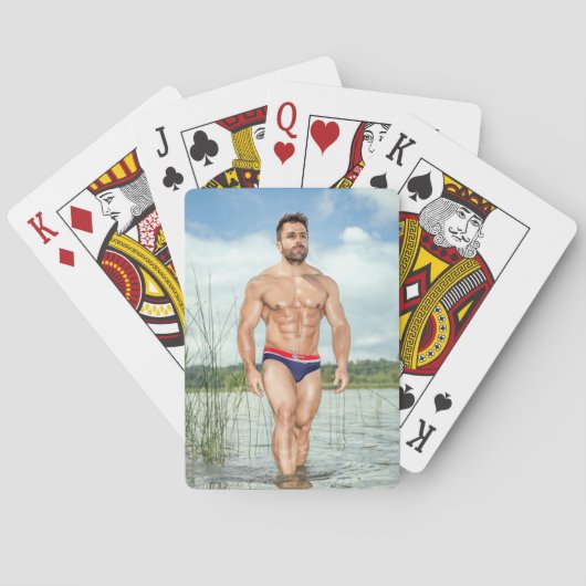 Heet Guy Sexy Shirtless Musea Man Hunk Walks Water Pokerkaarten (Achterkant)