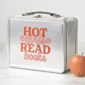 Heet meisje leest boeken (In situ)