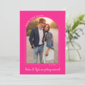 Heet Roze Boog Huwelijksfoto Save the Date (Staand voorkant)