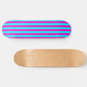 Heet roze en cyaan blauw groen turquoise strepen persoonlijk skateboard (Horizontaal)