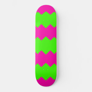 heet roze en groene zigzag streeppatroon skateboar persoonlijk skateboard