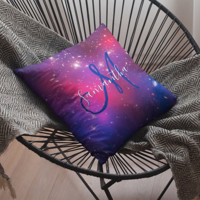 Heet roze en marineblauwe hemelse monogramfoto kussen (Hot Pink and Navy Blue Celestial Monogram Throw Pillow)
