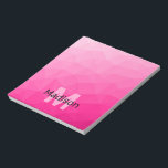 Heet roze geometrisch maaspatroon Monogram Notitieblok<br><div class="desc">Monogram Personaliseer notitieblok school kantoor briefpapier met uw aangepaste initiaal en naam. Driehoek geometrisch gaas met licht donker warm roze ombre gradiënt.</div>