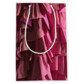  Heet Roze Glam Ruffles Patroon Modern Medium Cadeauzakje (Voorkant)