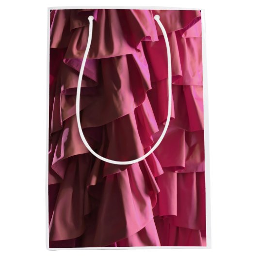 Heet Roze Glam Ruffles Patroon Modern Medium Cadeauzakje (Voorkant)