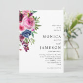Heet roze & marineblauw bloemenbruiloft uitnodigin kaart (Staand voorkant)