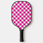 Heet roze met wit vierkant patroon met naam pickleball paddle (Voorkant)