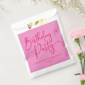 Heet Roze Modern Minimalistisch Verjaardagsfeest Bedankzakje (Gezegeld)