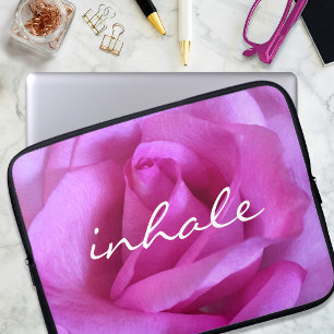 Heet Roze Roos Foto Inademen Citaat Modern Eenvoud Laptop Sleeve