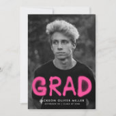 Heet Roze Spuitverf Typografie Foto Afstuderen Aankondiging (Voorkant)