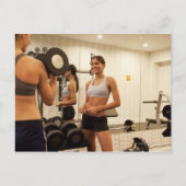 Hefgewichten in de gym briefkaart (Voorkant)