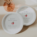HEIDI Roze Berry Sweet Strawberry Meisje Baby show Papieren Bordje<br><div class="desc">Deze roze beszoete aardbeien meisje baby showers papieren borden van het Heidi Collectie zijn ideaal voor een lente- of zomerse baby shower. Het unieke boho-design heeft schattige picknick aardbeien in rood,  roze en wit. Personaliseer je baby showers borden met de naam van de aanstaande moeder en de douchedatum.</div>