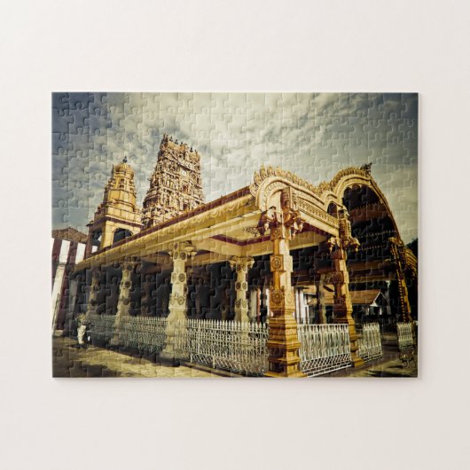 Heiligdom in Sri Lanka. Legpuzzel (Horizontaal)
