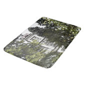 Heiligdom tussen de bomen badmat (Gekanteld)