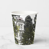 Heiligdom tussen de bomen papieren bekers (Voorkant)