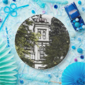 Heiligdom tussen de bomen papieren bordje (Feest)