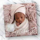 Heilige Baptisme Elegant Modern Chic Heart Baby Fo Magneet<br><div class="desc">Dit eenvoudige en moderne ontwerp bestaat uit serif typografie en voegt een aangepaste foto toe,  voeg de naam van de baby toe en maand en jaar van baptisme</div>