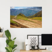 Heilige Drie-eenheidskerk Stepantsminda Kazbegi Ge Poster (Thuiskantoor)