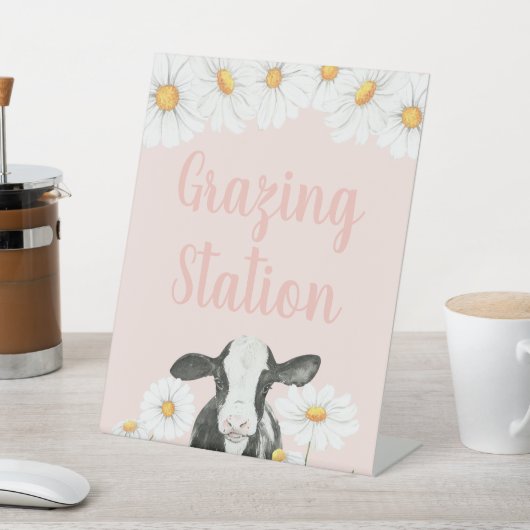Heilige Koe Daisy Pink Birthday Food Pedestal Sign Reclamebord Met Voetstuk (Insitu)