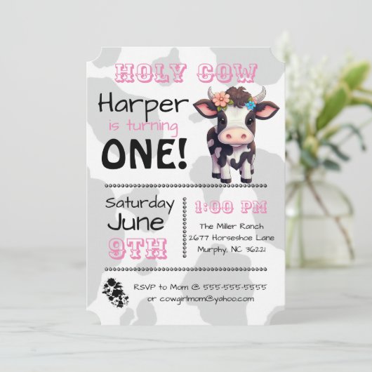 Heilige Koe Land Verjaardagsfeestuitnodiging Kaart (Staand voorkant)