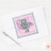Heirloom Cup & Rattle on Paarse Achtergrond Vierkante Sticker (Envelop)