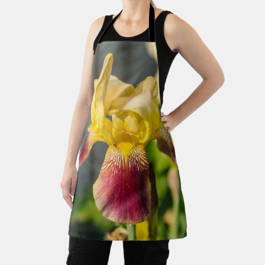 Heirloom Iris Schort (Insitu)