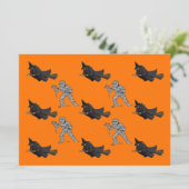 Heks en mama patroon Halloween Party Uitnodigen Kaart (Staand voorkant)