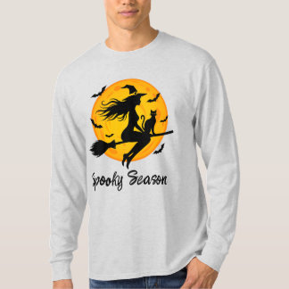 Heks en zwarte kat vliegen over volle maan t-shirt