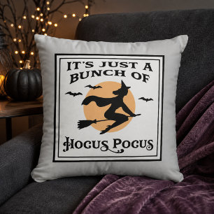 Heks vliegt onder volle maan - Hocus Pocus Kussen
