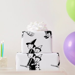Heksen en clown op bezemsteel Halloween Cadeaupapier