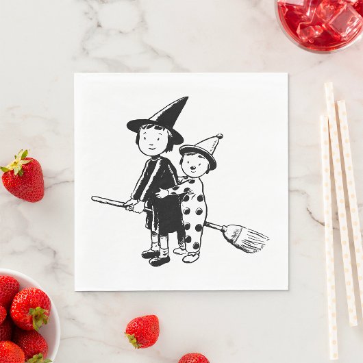 Heksen en clown op bezemsteel voor Halloween Servet