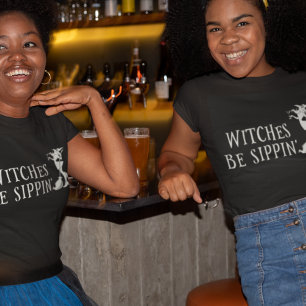 Heksen lurken Halloween vrijgezellenfeestje oktobe T-shirt