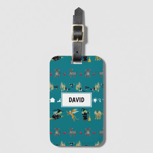 Heksen, vliegende apen, kleine honden op groen bagagelabel (Voorkant (verticaal))