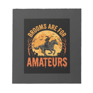 Heksenbezems voor Halloween zijn voor amateurs Notitieblok